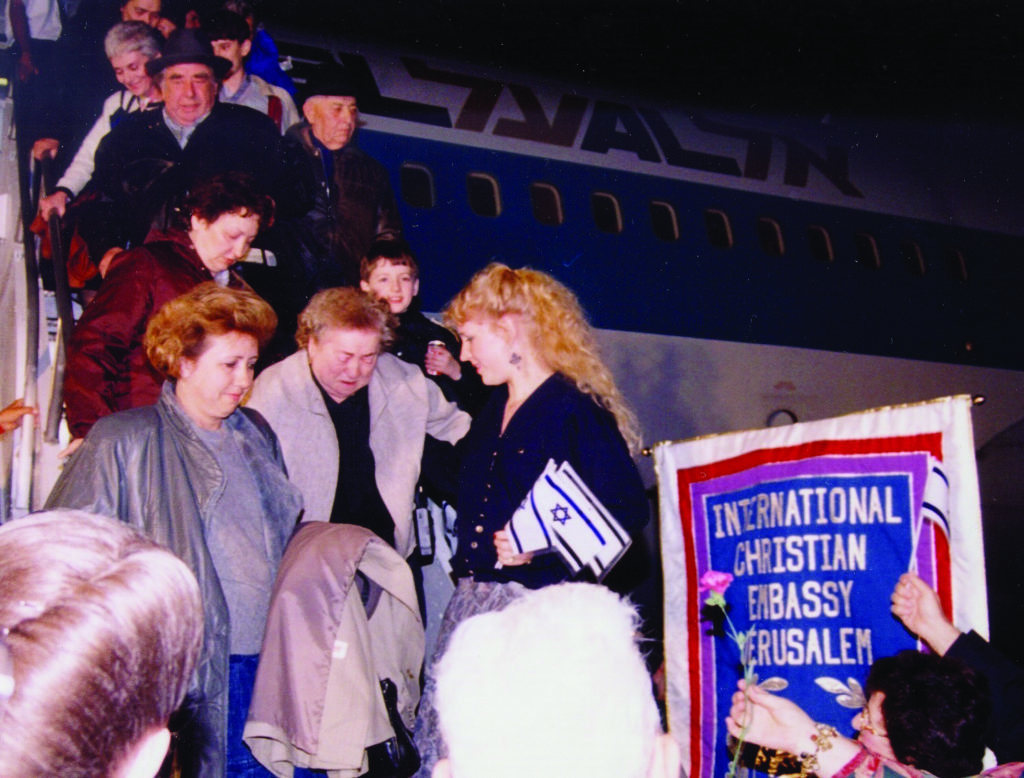 Christian Embassy Marks 30 Years of Aliyah Flights ICEJ