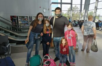 New olim at the airport