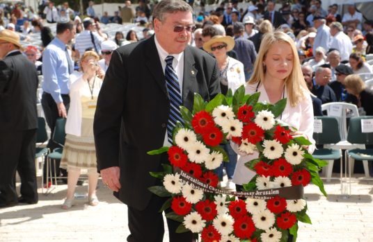 ICEJ Laying Wreath Yom Hashoa