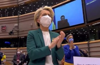 Standing Ovation Zelenskyy