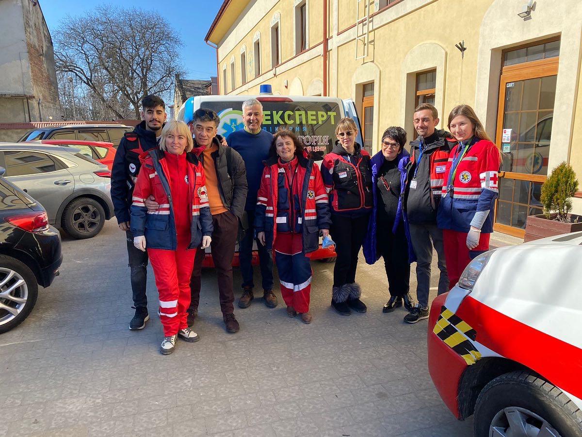 Shimon and his team in Ukraine