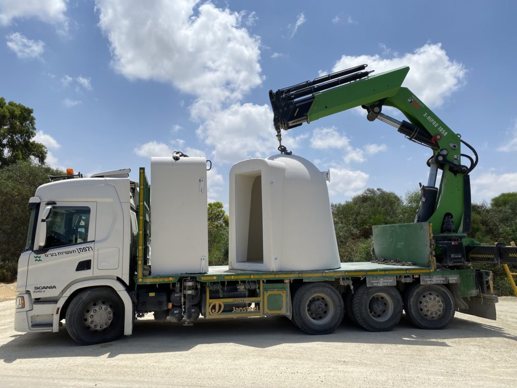 bell shelter being delivered