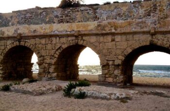 Outpouring the holy spirit in ceasarea