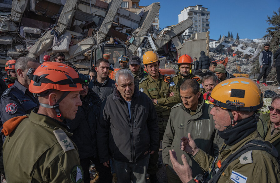 Members of United Hatzalah emergency medical services organization and Israeli rescue forces works at the site of a collapsed building after the deadly earthquake in Kahramanmaras, Turkey, on February 9, 2023. Photo by Erik Marmor/Flash90
