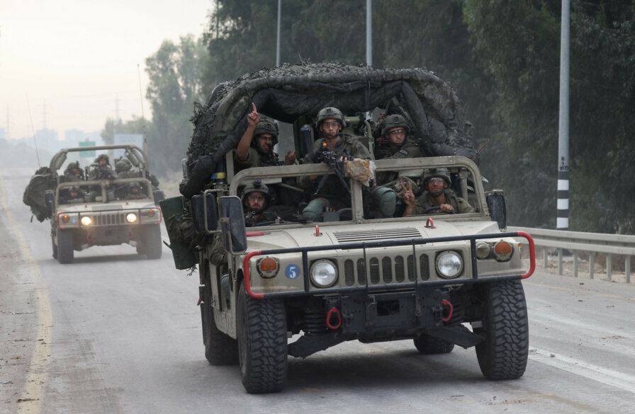 IDF soldiers near the Gaza border