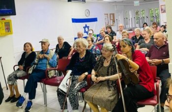 Encouragement event for survivors