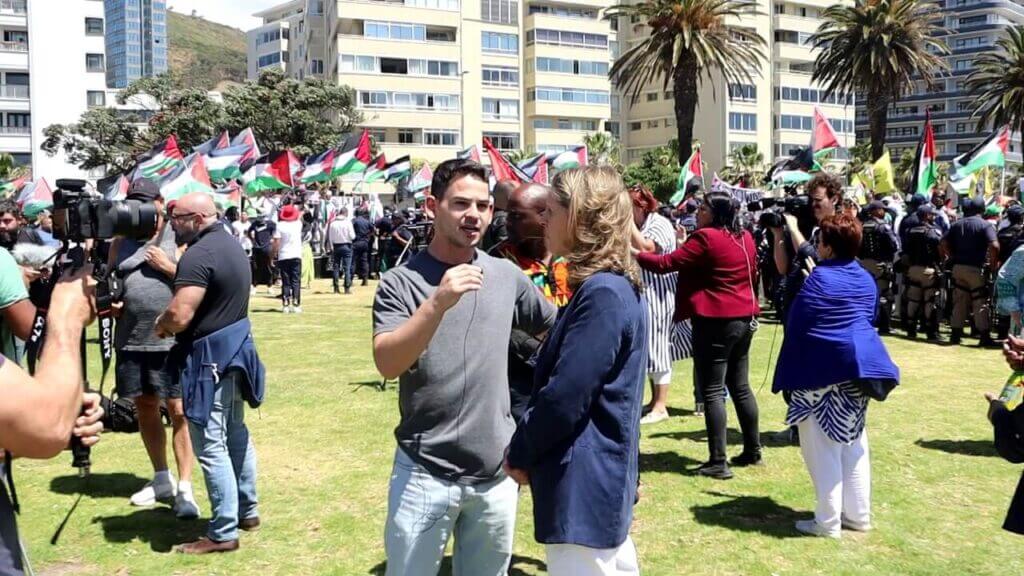 Vivienne Myburgh at Pro-Israel rally