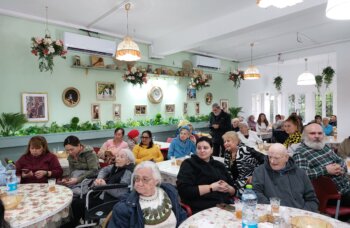 Survivors celebrate opening of new dining room